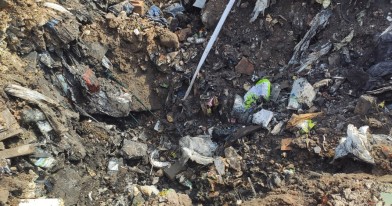 Nielegalnie zakopane odpady na wyrobisku